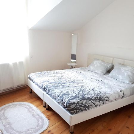 Karin House Apartment Тбилиси Екстериор снимка