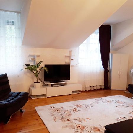 Karin House Apartment Тбилиси Екстериор снимка