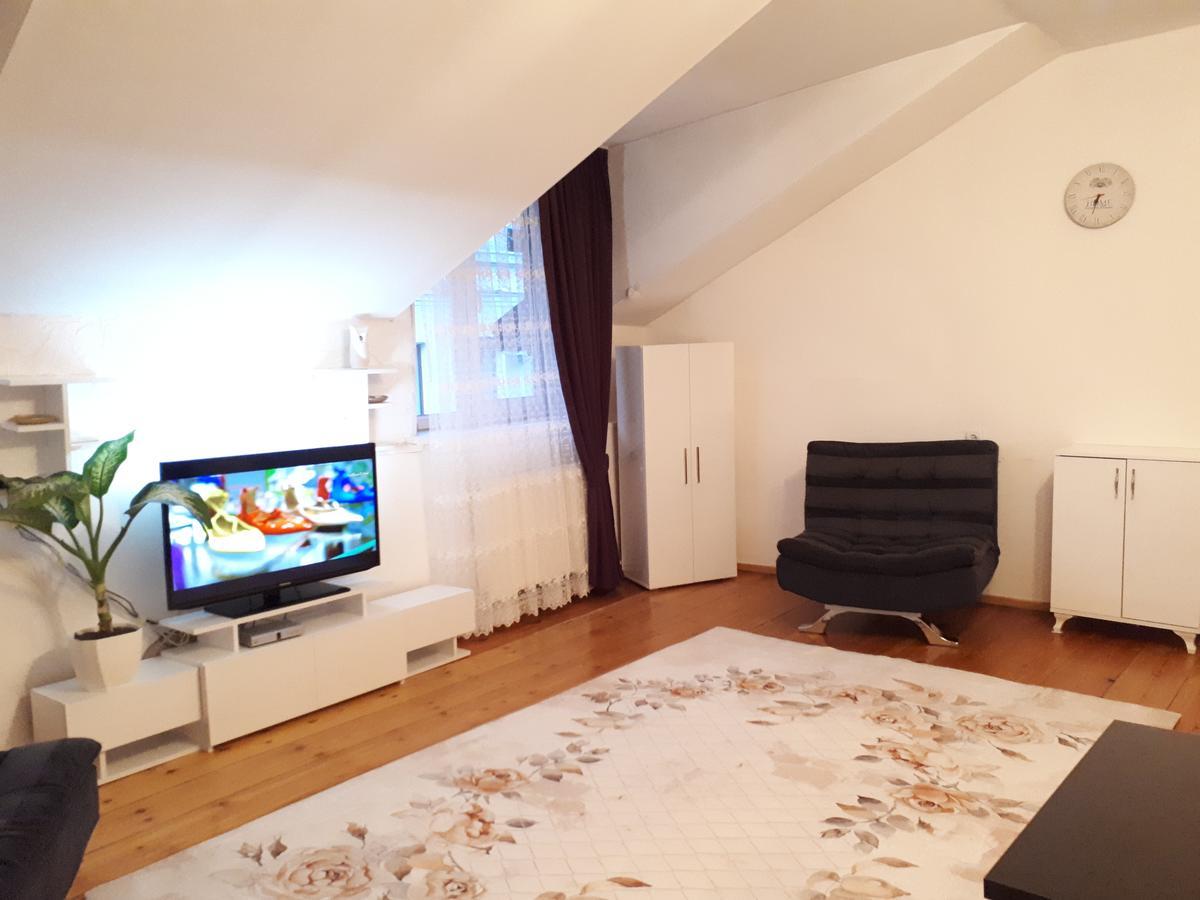 Karin House Apartment Тбилиси Екстериор снимка