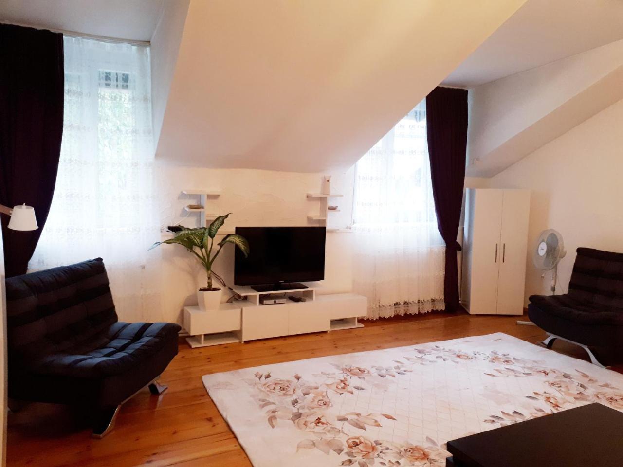 Karin House Apartment Тбилиси Екстериор снимка